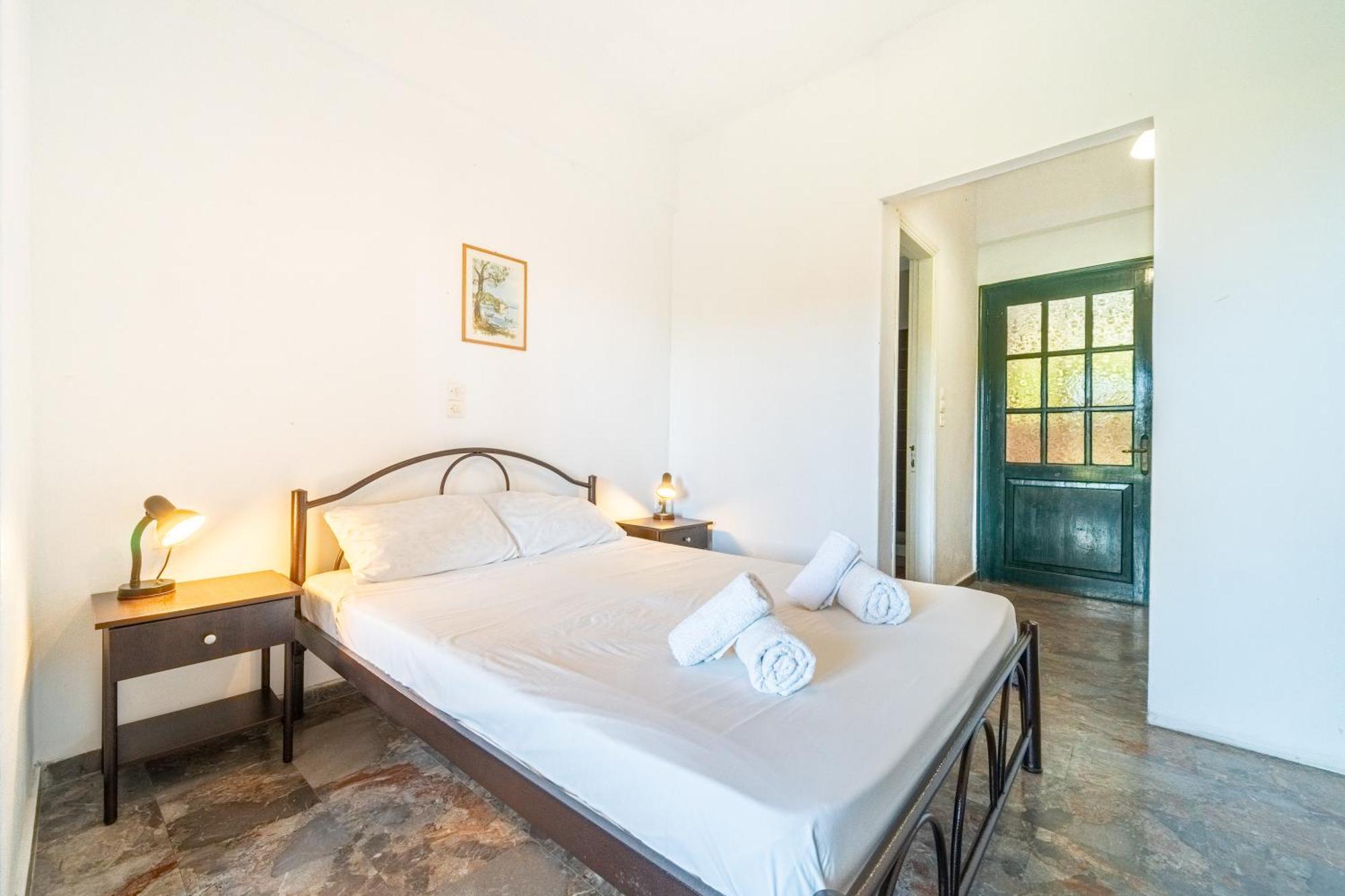 Arianna Studio Ground Floor 3 Палеокастрица Екстериор снимка